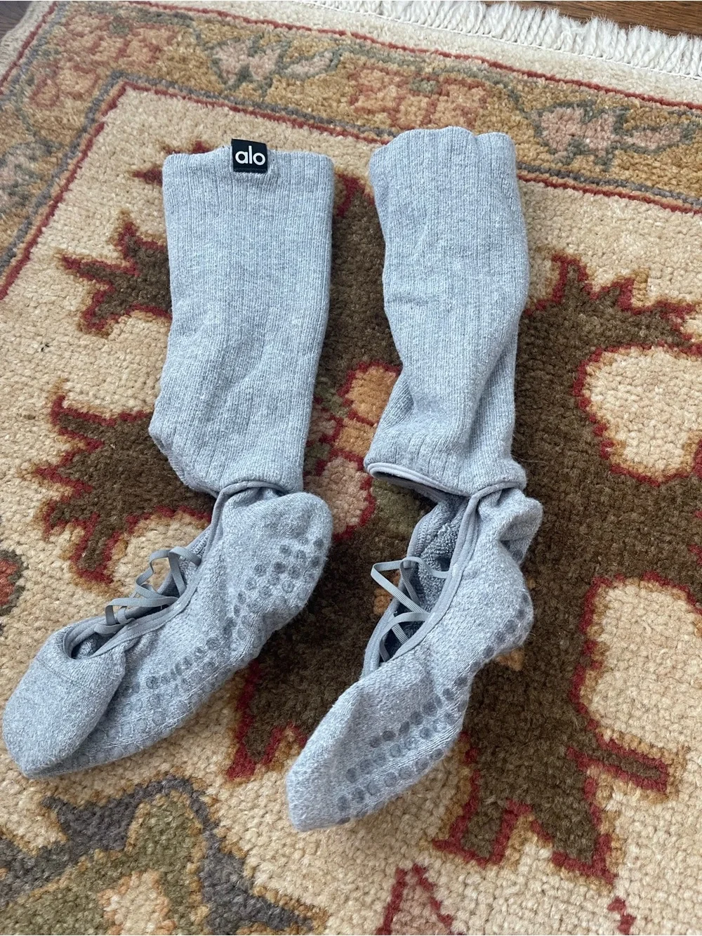 Alo Grip Socks Grey